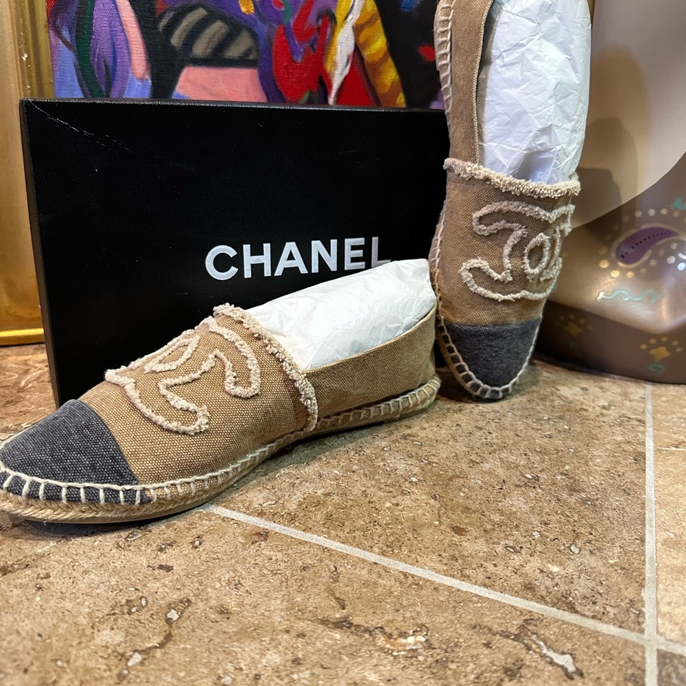 Chanel Black and tan canvas Espadrilles EU 39  Excellent condition - Picture 4 of 9
